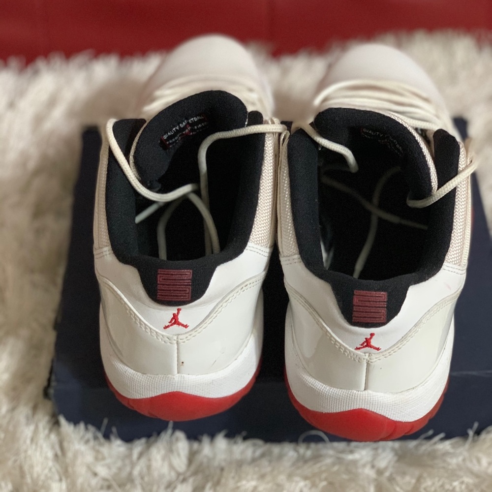 Boy’s 6.5 Jordans
